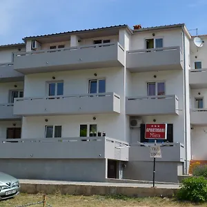 Mira , Baška Croazia